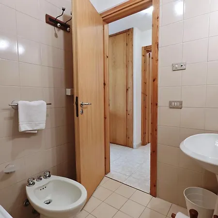 Hostdomus - Lumiere R15 *