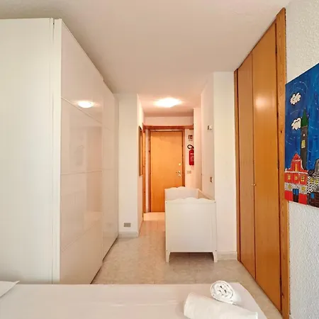 Hostdomus - Lumiere R15 Apartment Sansicario Torinese